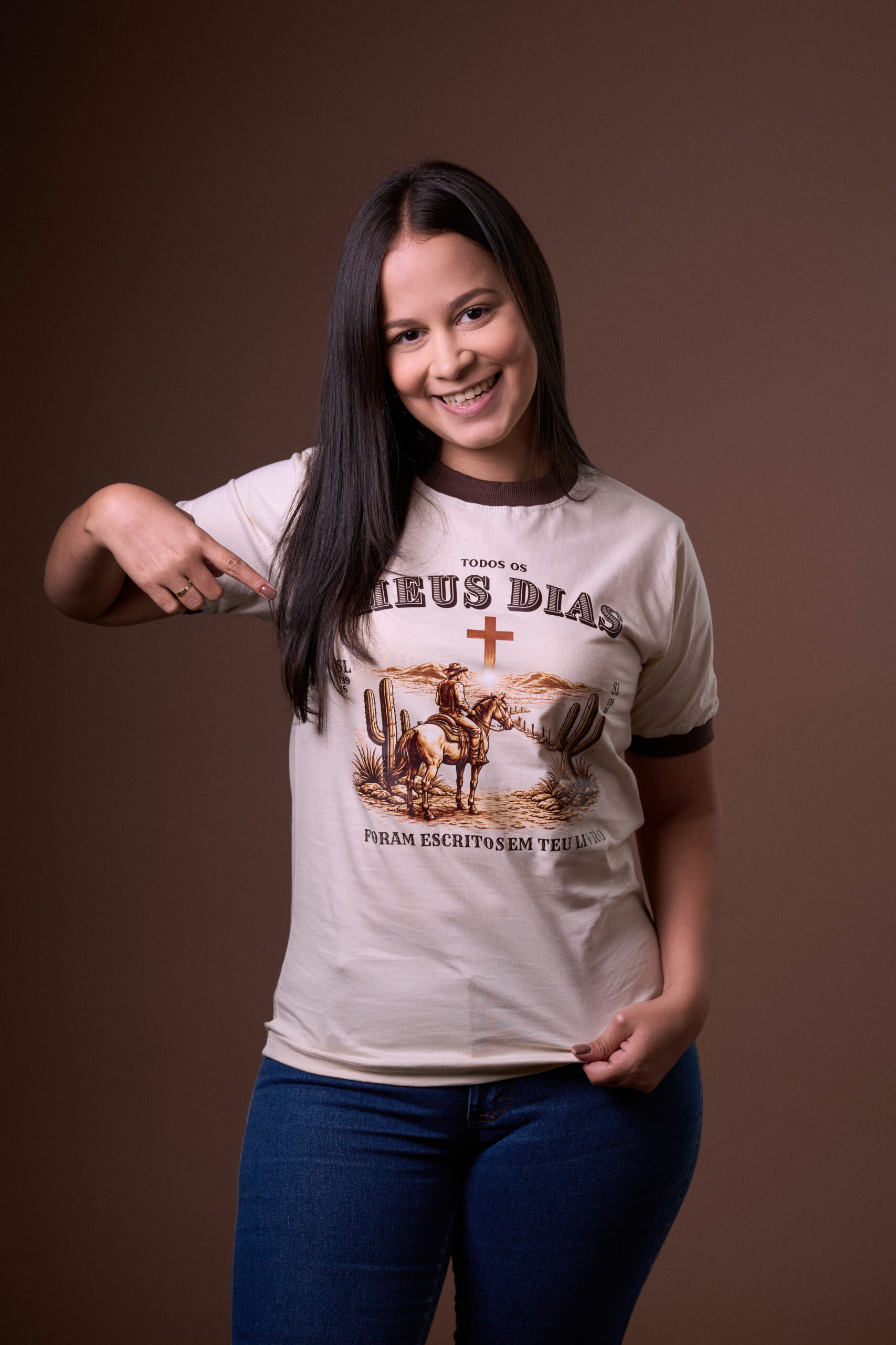 Camiseta-Meu-Destino-Bege-Mod-Femi-Frente
